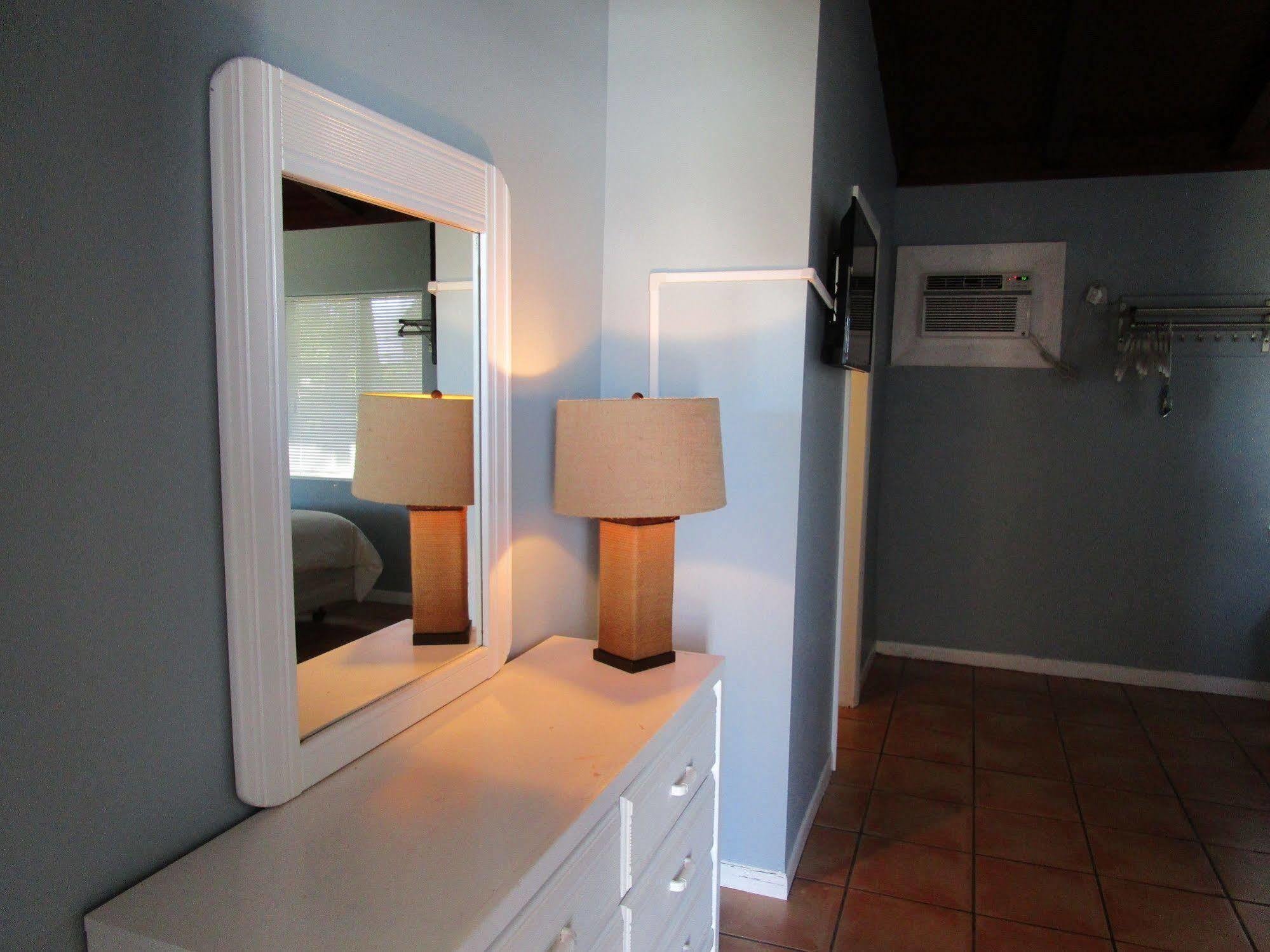 Fiesta Key Rv Resort Premium Room 1 Layton Extérieur photo